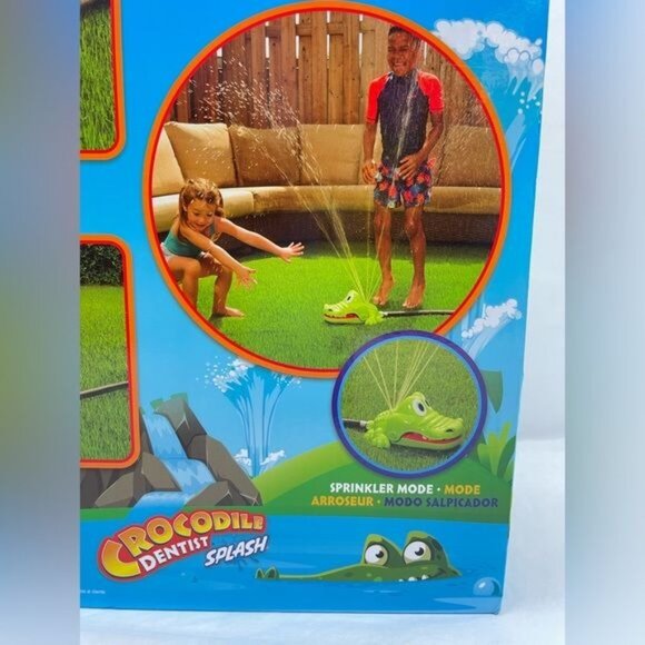 CROCODILE DENTIST  Splash Water Toy for Kids Summer Backyard Water Sprinkler - Picture 8 of 10